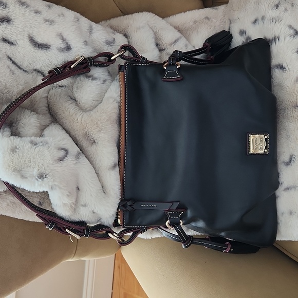 Dooney & Bourke, Black Leather Hobo Shoulder Bag - Picture 12 of 16